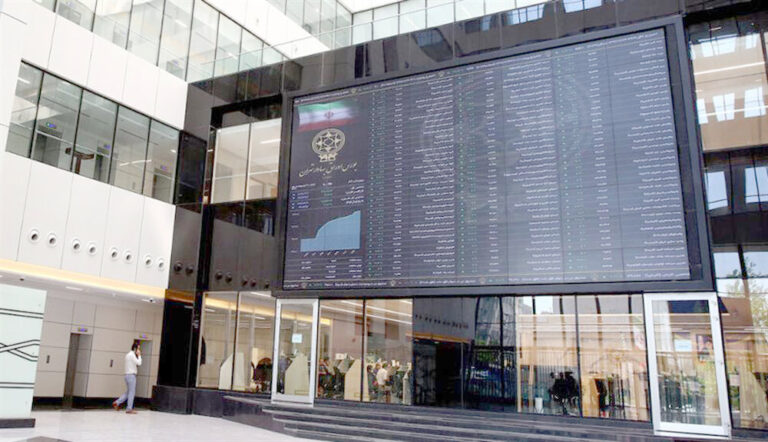 شاخص در کانال یک میلیون و 300 هزار واحد ماند