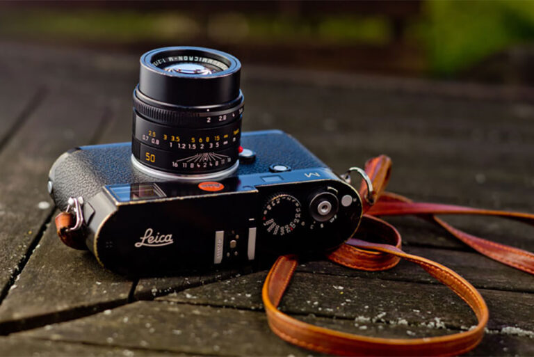 دوربین-لوکس-لایکا