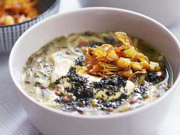 طرز-تهیه-آش-رشته