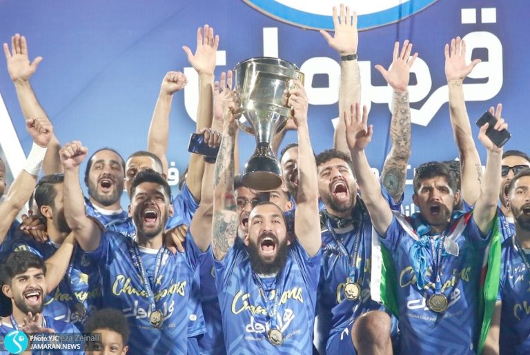 جشن+قهرمانی+استقلال+در+لیگ+برتر+روزبه+چشمی
