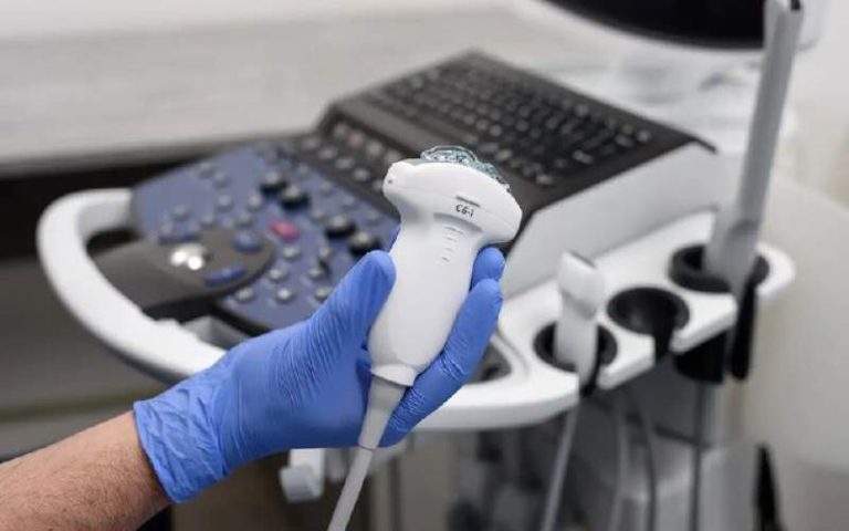 واکسن زدن بدون سوزن با کمک سونوگرافی