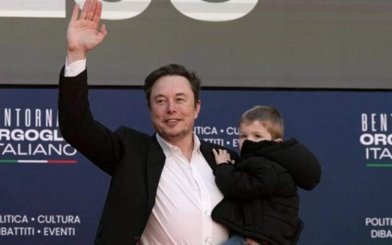 تقاضای جالب «ایلان ماسک» از زنان و مردان