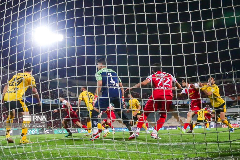 سپاهان و پرسپولیس