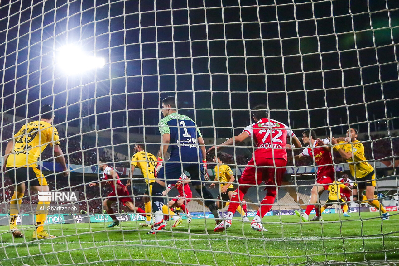 سپاهان و پرسپولیس