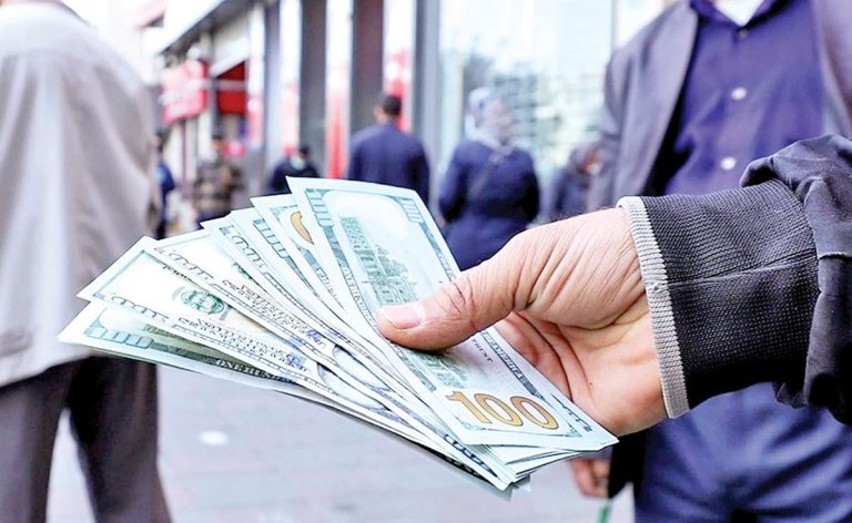 نقدینگی از بازار ارز