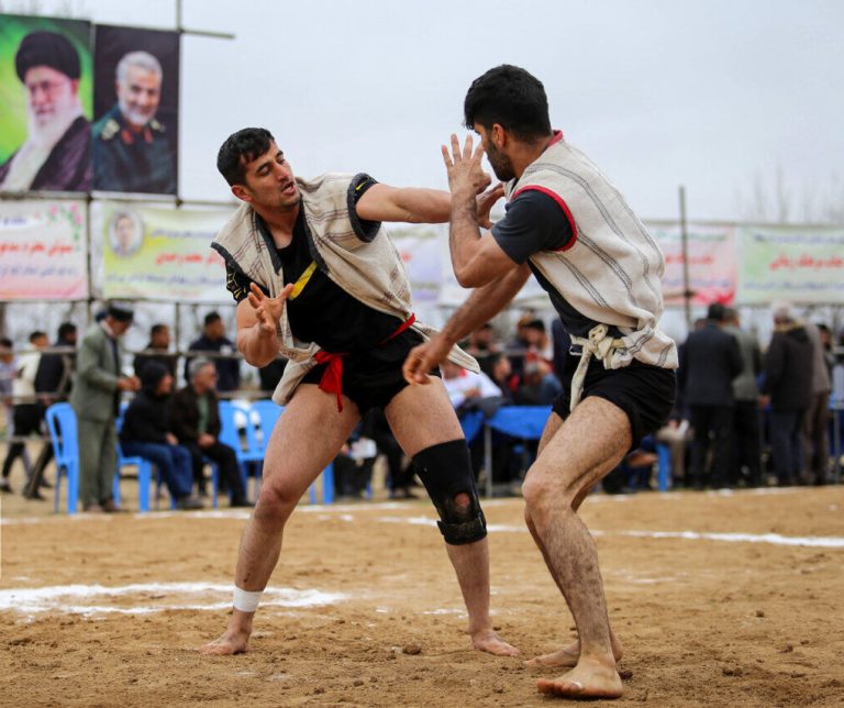 رشته‌های سنتی کمرنگ