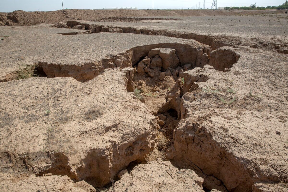 فرونشست زمین