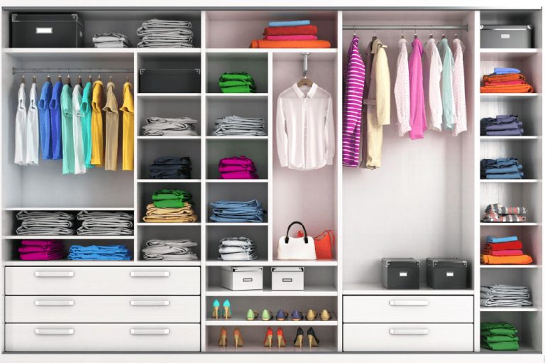 تمیز کردن کمد لباس