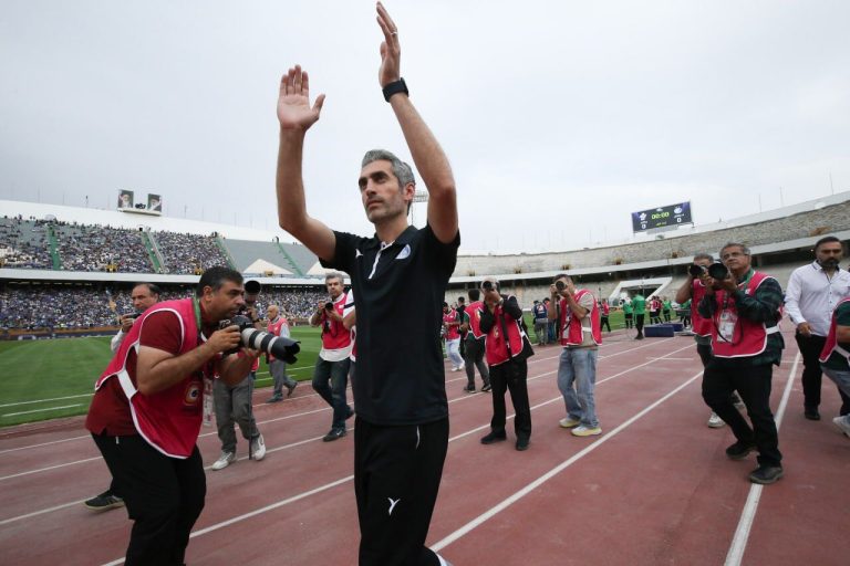 پست شبانه هشت شاکی