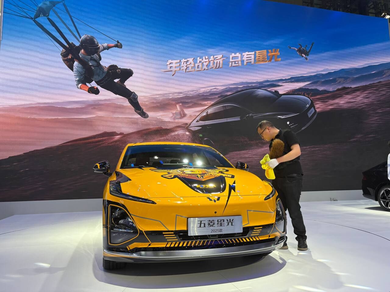 پرنده خودران