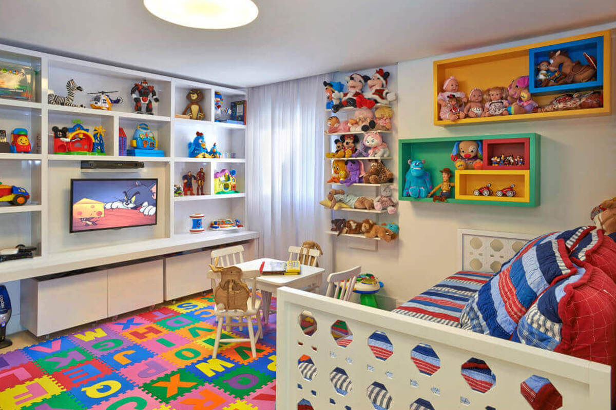 «اسباب‌بازی زیاد»