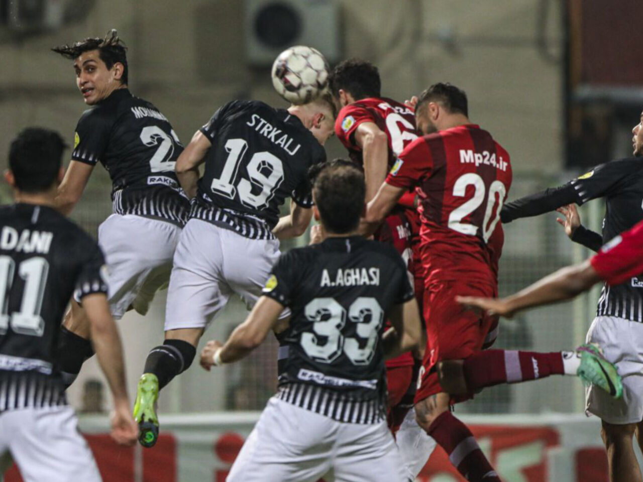 تراکتور - نساجی