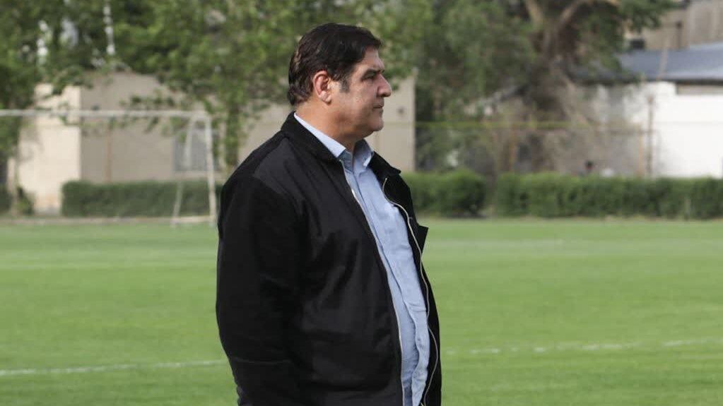 سرمربی نساجی