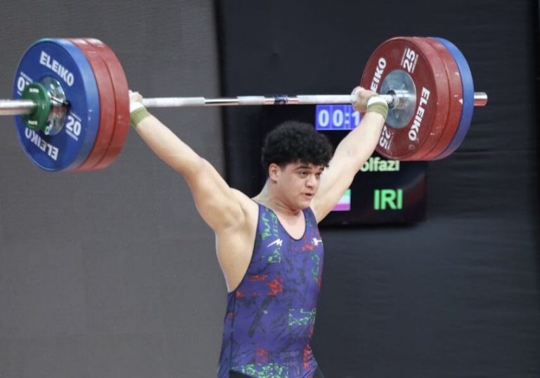 نایب قهرمانی زارع