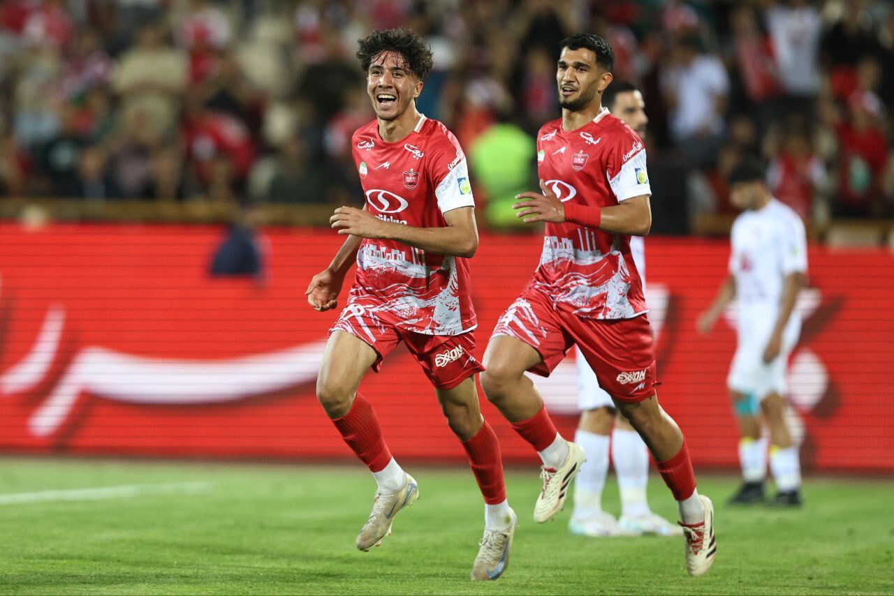 مدافع پرسپولیس