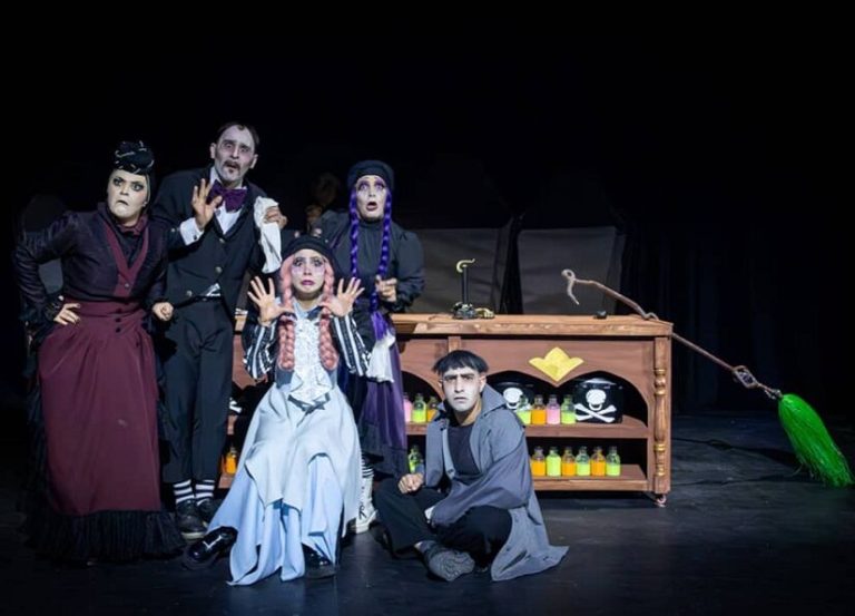 «مغازه خودکشی»