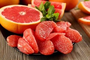 میوه‌ای ترش و شیرین