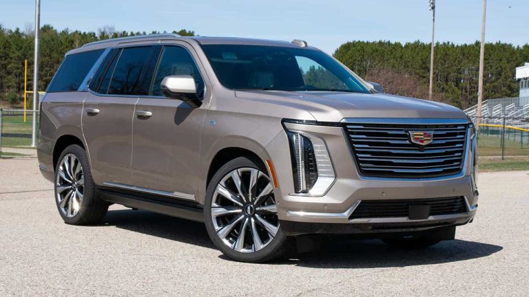 رانندگی با کادیلاک اسکالید مدل 2025