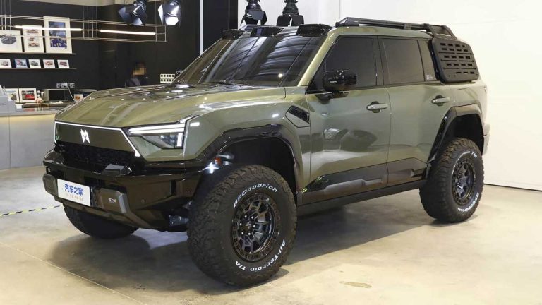 معرفی دانگ‌فنگ واریور M817