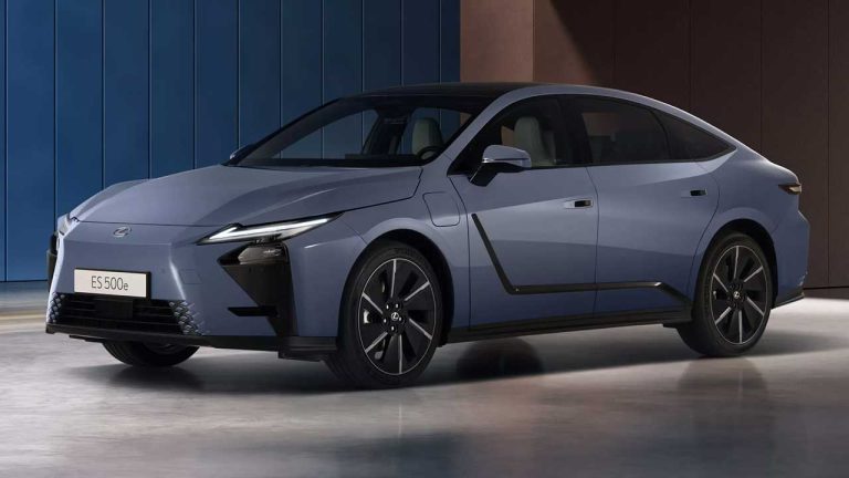 معرفی نسل جدید لکسوس ES برای بازار اروپا