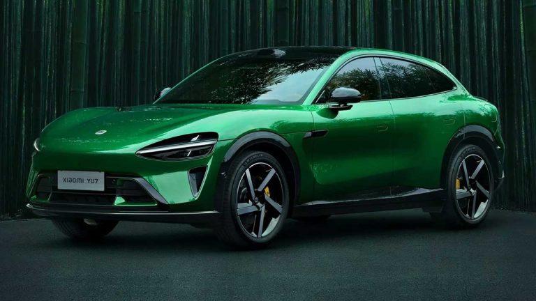 معرفی شاسی‌بلند شیائومی YU7 با 680 اسب بخار و توان پیمایش 835 کیلومتر