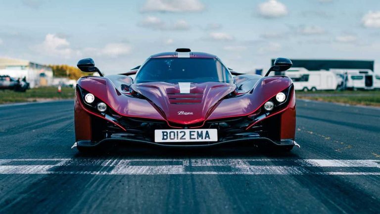 پراگا بوهما رکورد سریع‌ترین خودروی بنزینی پیست تاپ گیر را شکست