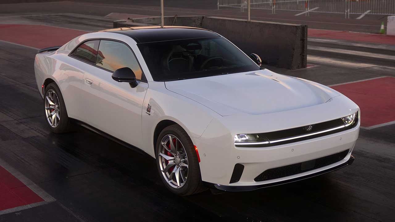 دوج چارجر با پیشرانه‌ V6 تنفس طبیعی پنتاستار و قیمت ارزان‌تر تولید خواهد شد