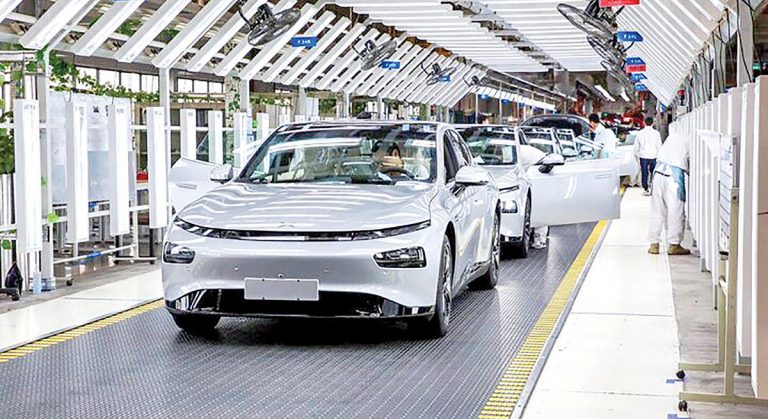 پیشتازی چری2