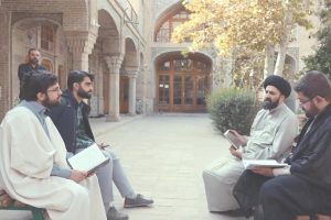 روضه‌خوان امام حسین (ع)