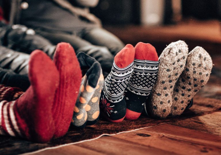 خوابیدن با جوراب