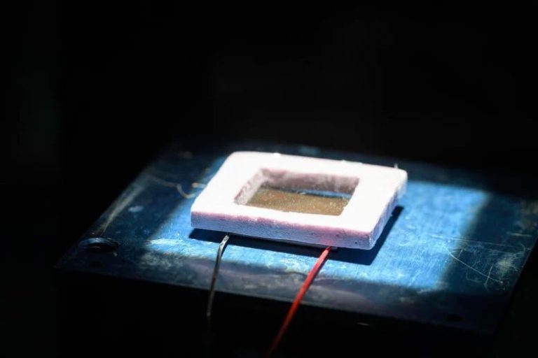 ژنراتور ترموالکتریک