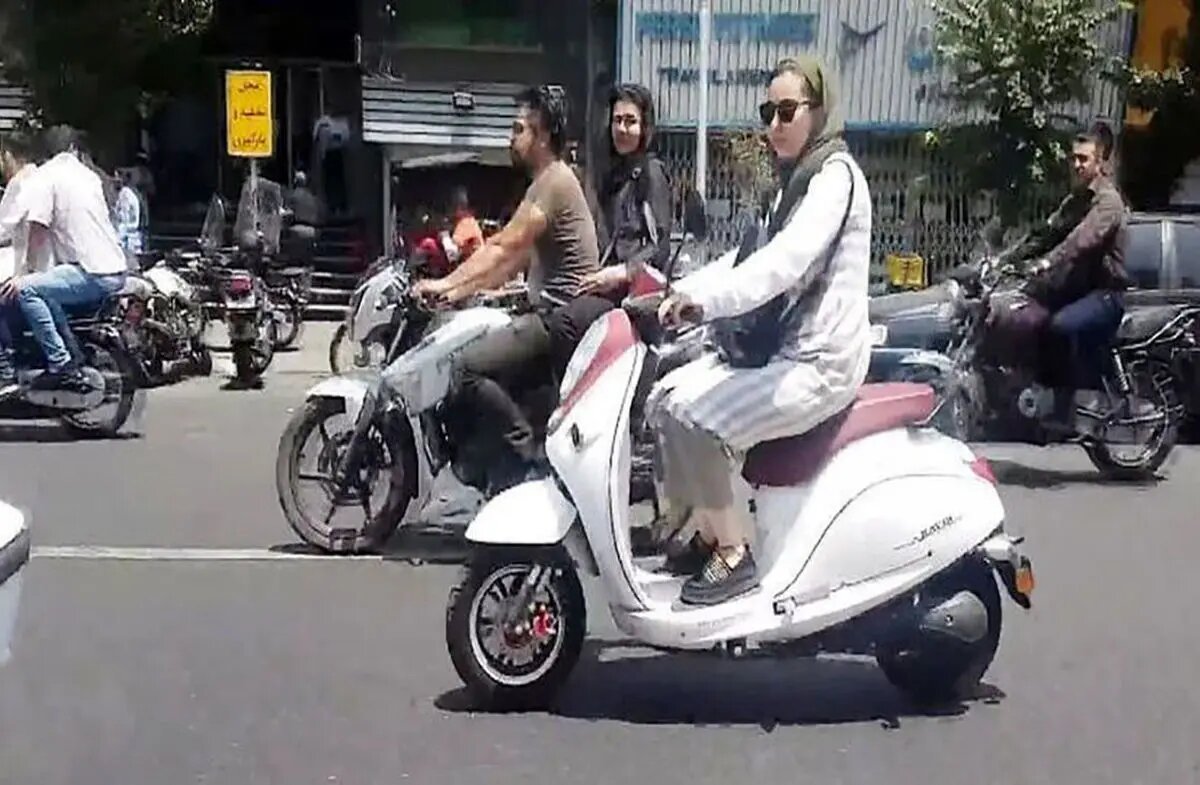 موتور سواری