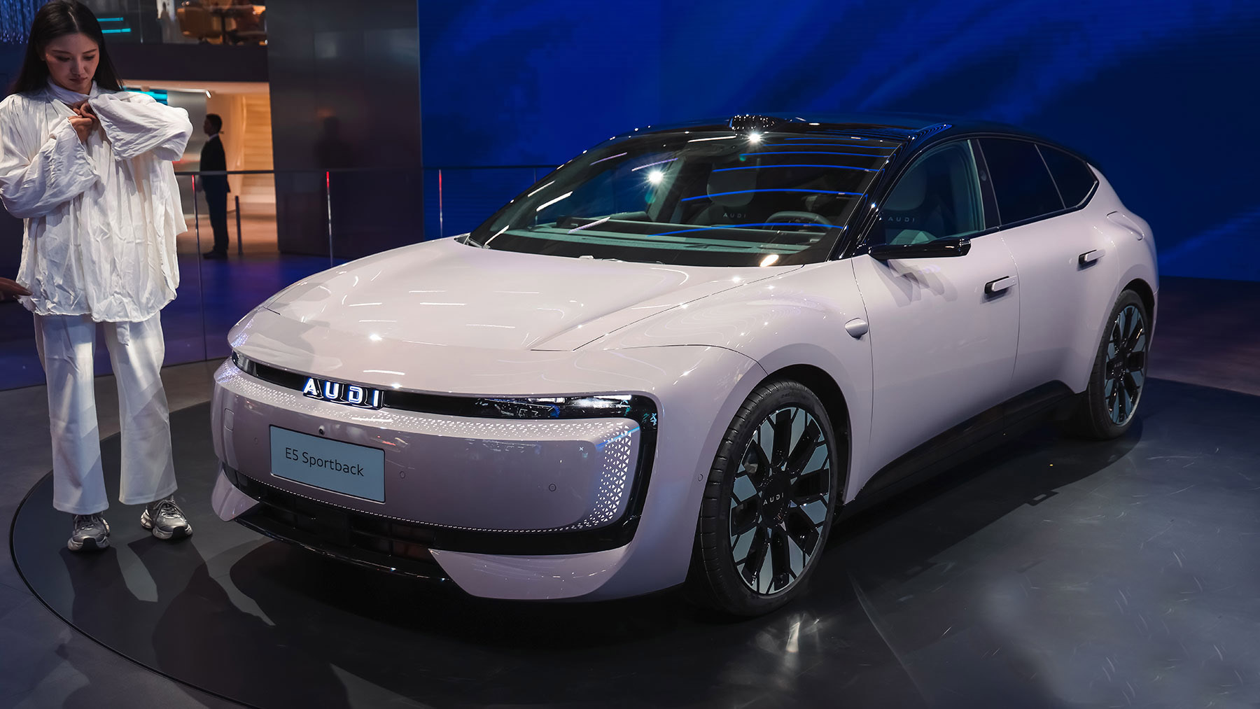 audi-e5-sportback-12