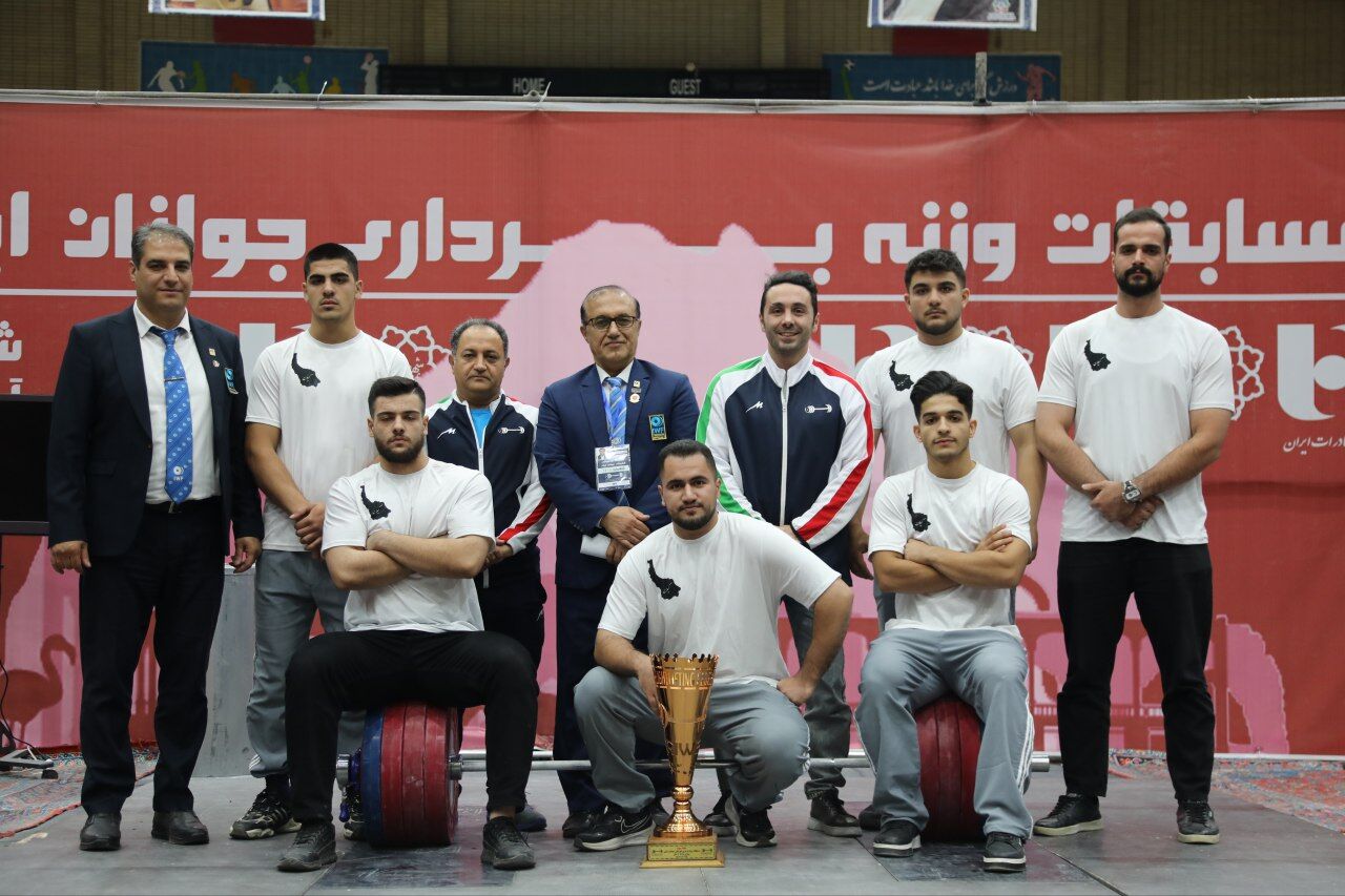 وزنه‌برداران