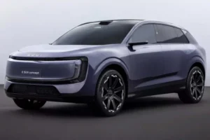 معرفی آئودی E SUV