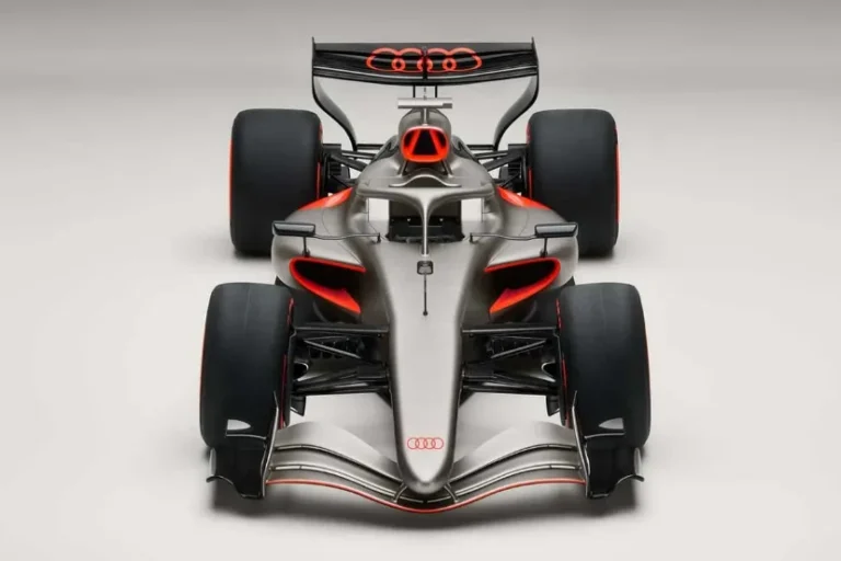 رونمایی از اولین خودروی فرمول یک آئودی برای فصل ۲۰۲۶
