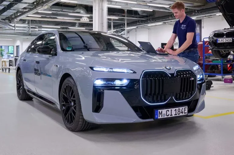 گام بزرگ بی‌ام‌و به سمت باطری‌های حالت جامد به لطف همکاری با سامسونگ