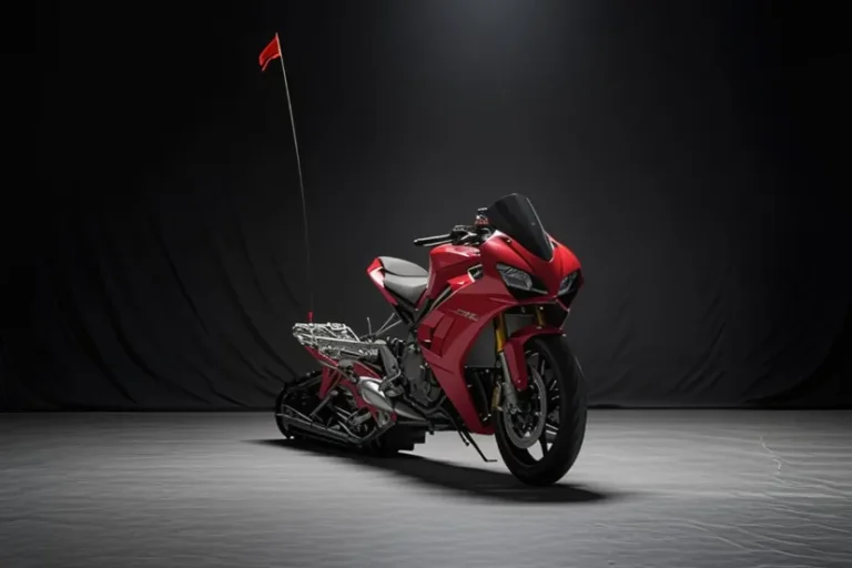 ماجراجویی با دوکاتی پانیگال V4 در شن و برف