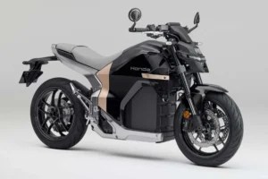معرفی اولین موتورسیکلت برقی هوندا با توان پیمایش ۱۴۰ کیلومتر