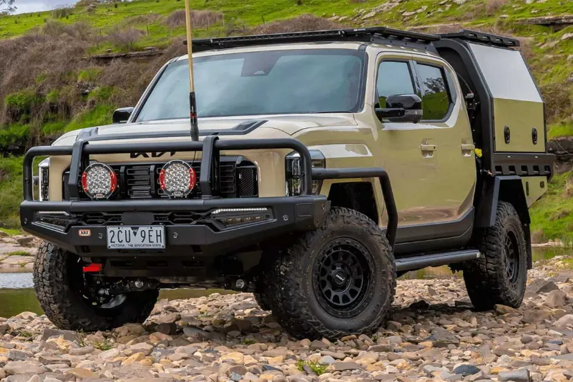 معرفی کیا تاسمان با کیت کامل آفرود