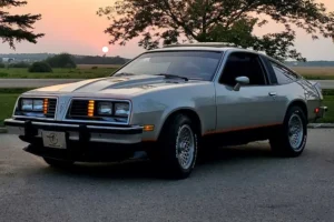 داستان پونتیاک سان‌برد اسپرت