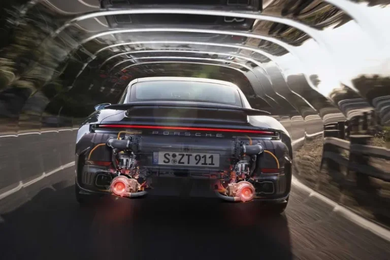 افزایش قدرت و کارایی موتورهای بنزینی با سیستم تزریق آب نوآورانه پورشه