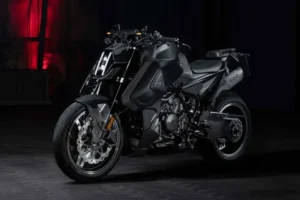 تولید موتورسیکلت برابوس 1400R سیگنچر با همکاری کی تی ام