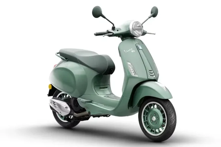 نسخه خاص وسپا به مناسبت هشتاد سالگی این موتورسیکلت تاریخی