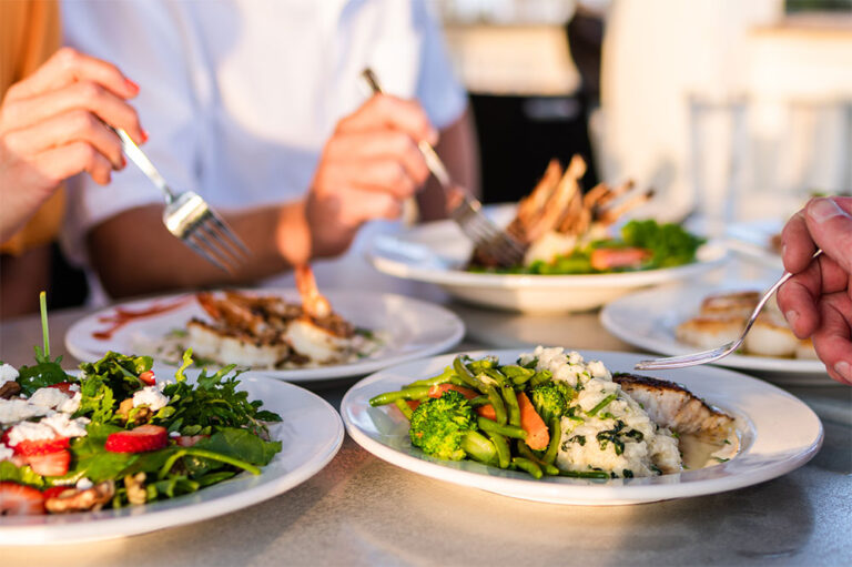 آداب معاشرت