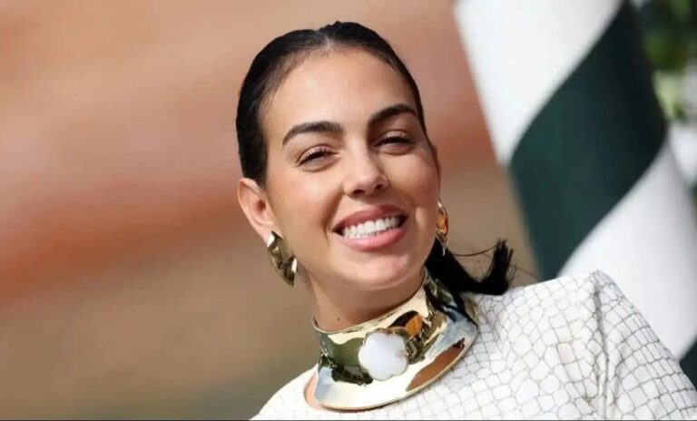 راز پوست درخشان سلبریتی‌ها