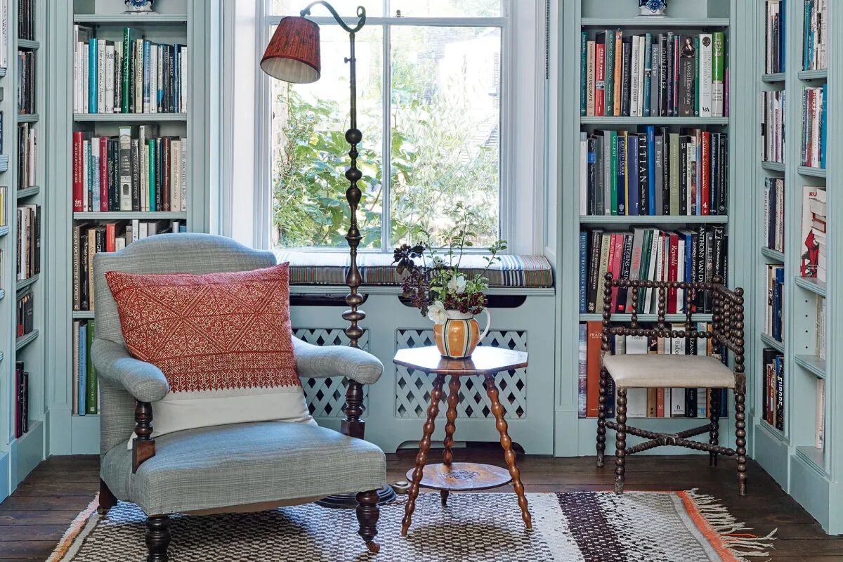 نگهداری کتاب در منزل