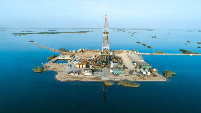 میدان نفتی آزادگان