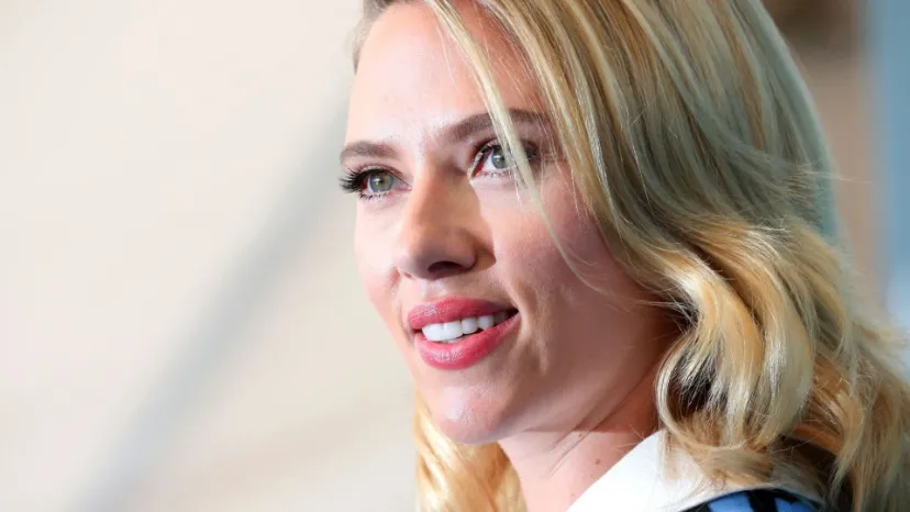 اسکارلت جوهانسون