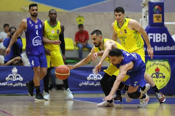 استقلال - نفت